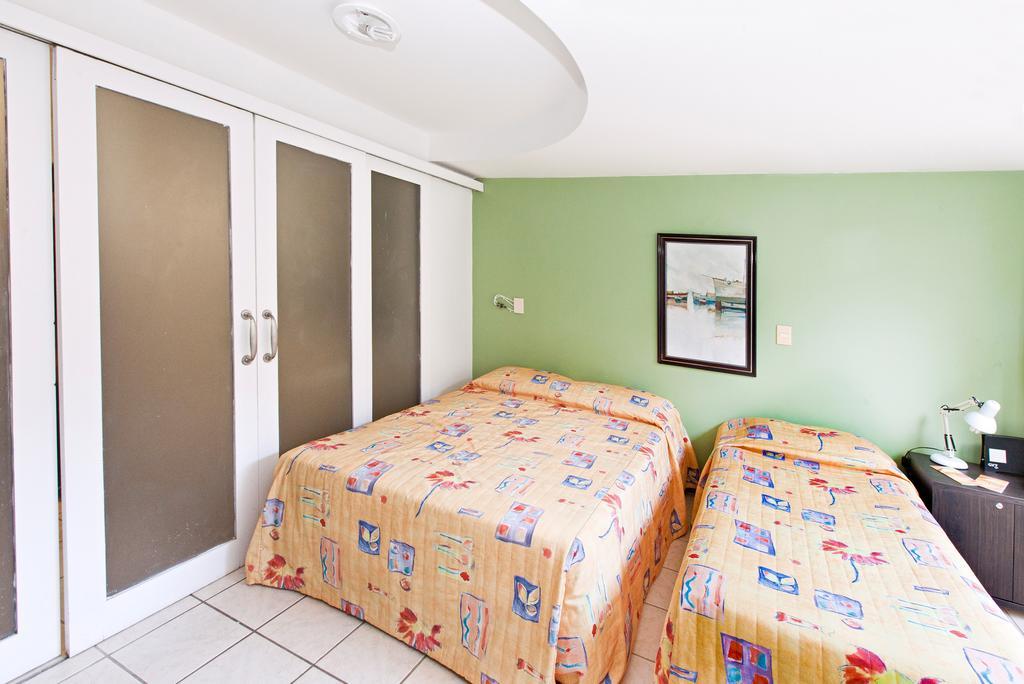 Convention Center Flat 2*